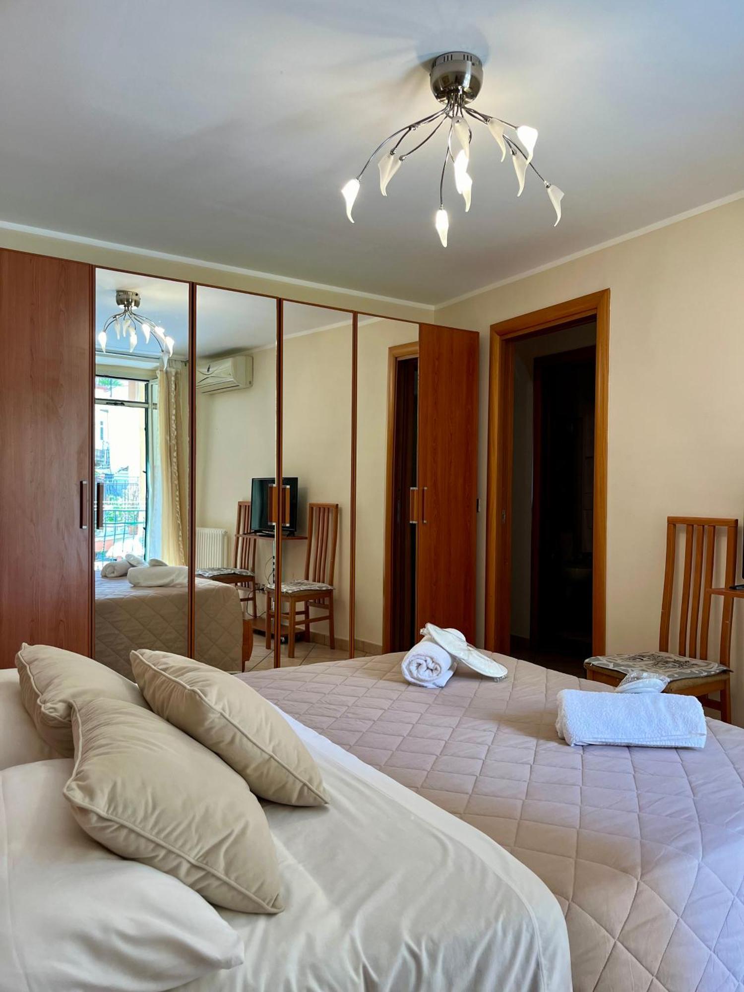 Il Siciliano Apartment Taormina Luaran gambar